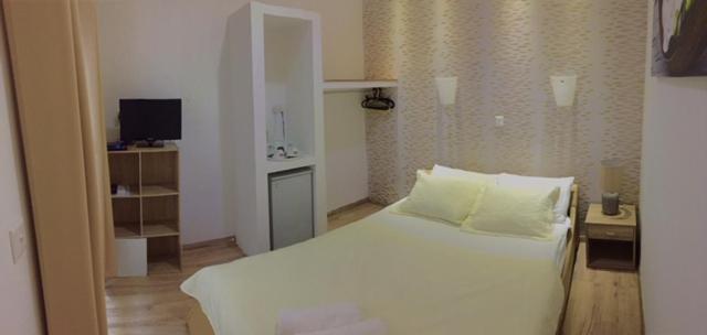 Sunstone Boutique Guest House Buġibba Екстериор снимка