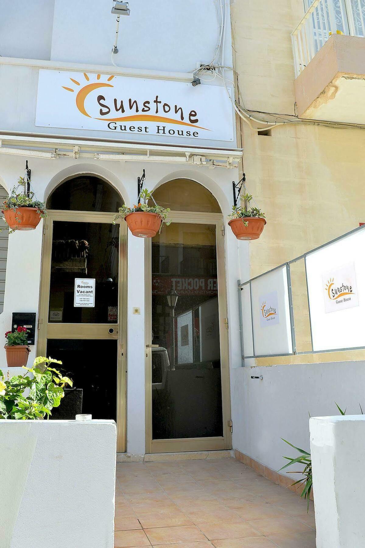 Sunstone Boutique Guest House Buġibba Екстериор снимка